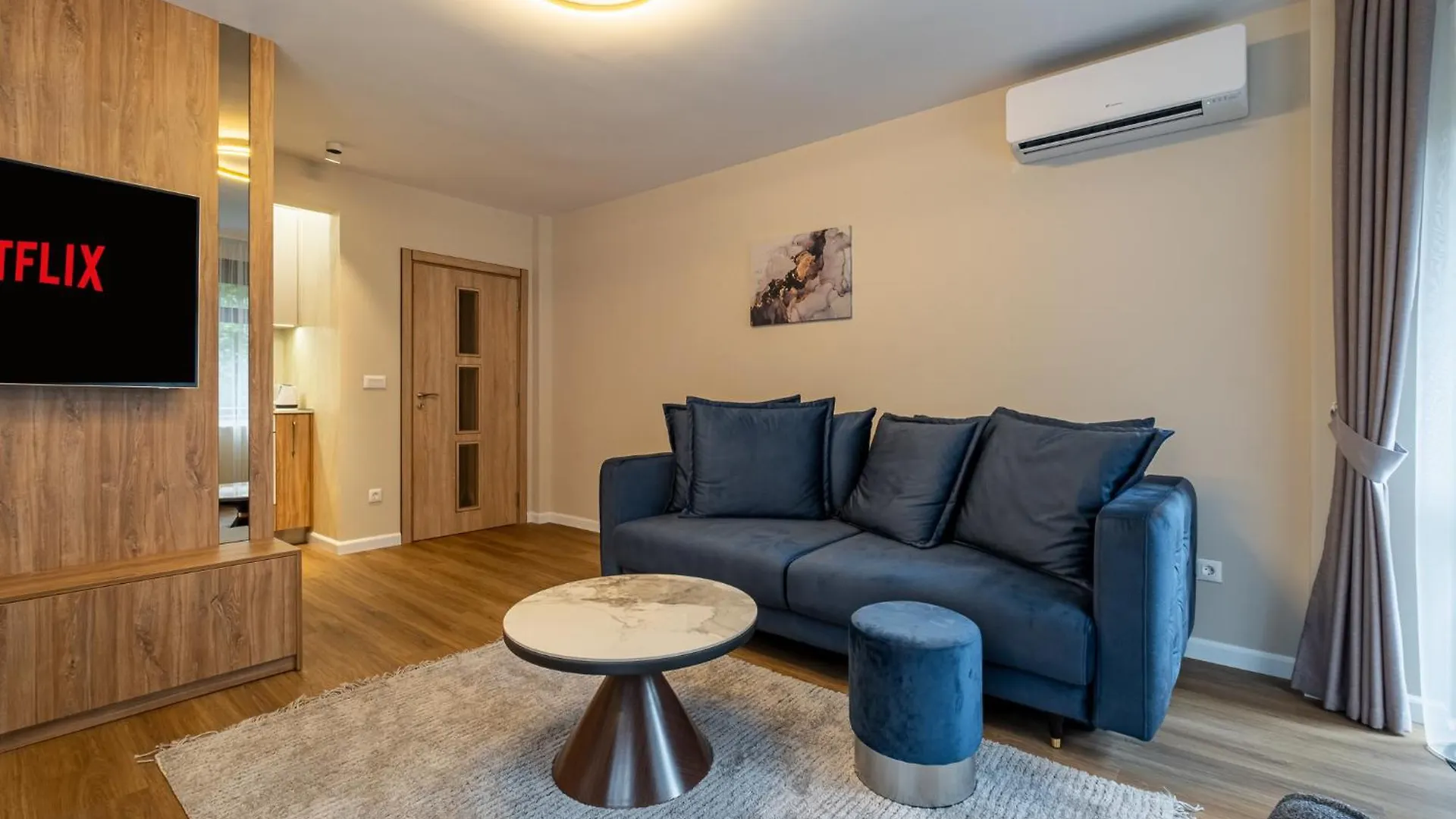 Daya 2Br Luxury Apartment ヴァルナ 0*,  ブルガリア